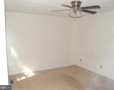 23337 Red Oak Court - Photo Thumbnail 15