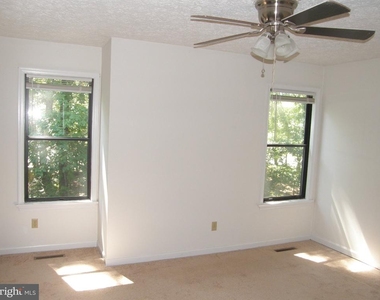 23337 Red Oak Court - Photo Thumbnail 10