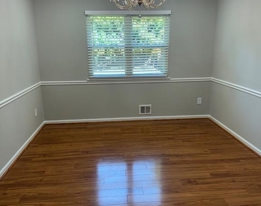8931 Bluffwood Court - Photo Thumbnail 29
