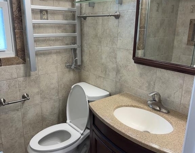 8931 Bluffwood Court - Photo Thumbnail 35