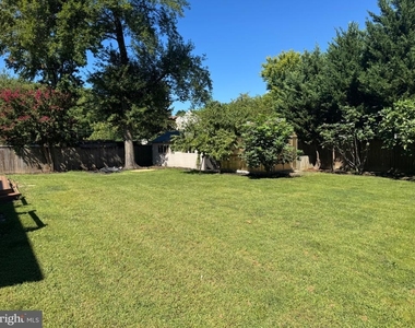 8931 Bluffwood Court - Photo Thumbnail 6