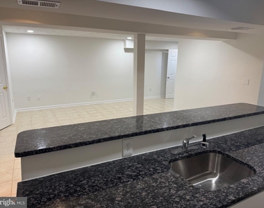 8931 Bluffwood Court - Photo Thumbnail 18