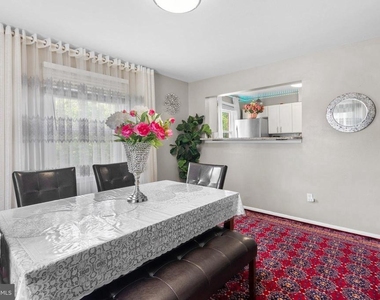 81 Watkins Park Drive - Photo Thumbnail 6