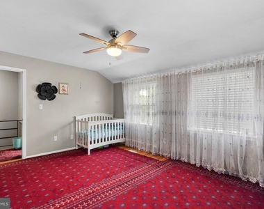 81 Watkins Park Drive - Photo Thumbnail 11