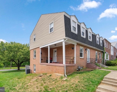 81 Watkins Park Drive - Photo Thumbnail 22