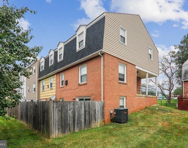 81 Watkins Park Drive - Photo Thumbnail 20