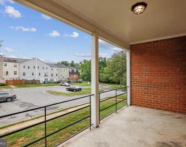 81 Watkins Park Drive - Photo Thumbnail 2