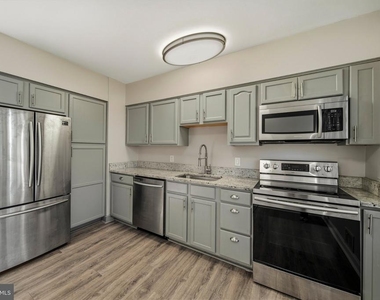 12807 Jackson Drive - Photo Thumbnail 14