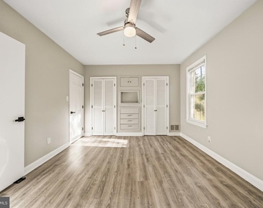 12807 Jackson Drive - Photo Thumbnail 20
