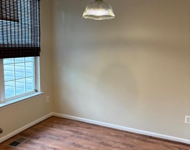5618 Lanier Avenue - Photo Thumbnail 21