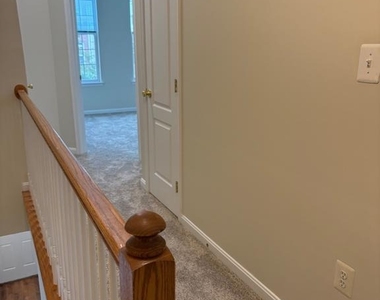 5618 Lanier Avenue - Photo Thumbnail 10