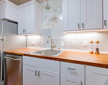 4115 Denfeld Avenue - Photo Thumbnail 21