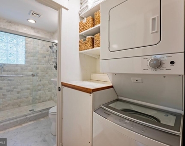 4115 Denfeld Avenue - Photo Thumbnail 9