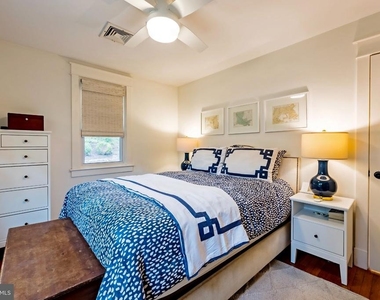4115 Denfeld Avenue - Photo Thumbnail 11