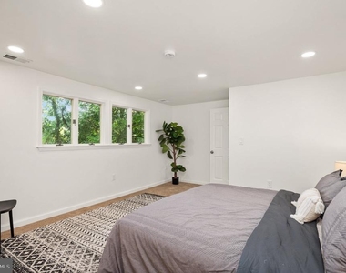6603 Gude Avenue - Photo Thumbnail 28