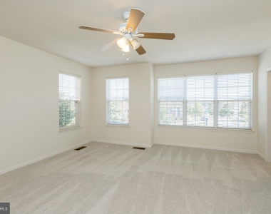 11928 Little Seneca Parkway - Photo Thumbnail 15