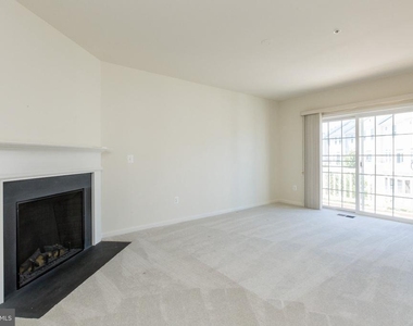 11928 Little Seneca Parkway - Photo Thumbnail 23