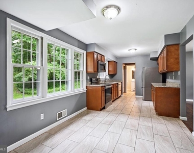 204 Mowbray Road - Photo Thumbnail 5