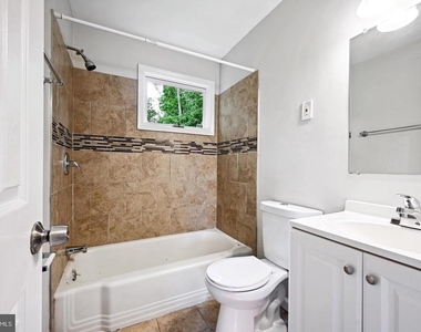 204 Mowbray Road - Photo Thumbnail 14