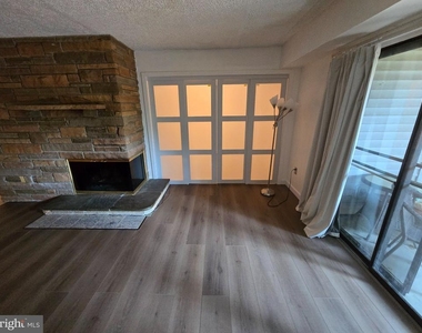 5378 Smooth Meadow Way - Photo Thumbnail 7