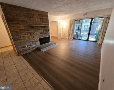 5378 Smooth Meadow Way - Photo Thumbnail 4