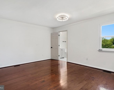 3525 Upper Mill Court - Photo Thumbnail 21