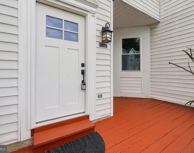 3525 Upper Mill Court - Photo Thumbnail 2