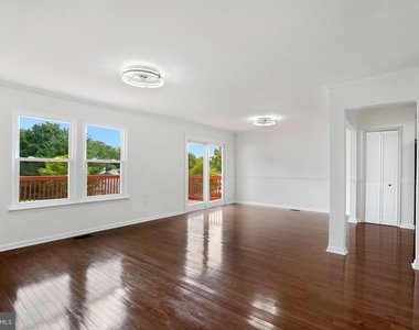3525 Upper Mill Court - Photo Thumbnail 13