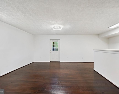 3525 Upper Mill Court - Photo Thumbnail 31