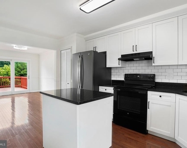 3525 Upper Mill Court - Photo Thumbnail 8