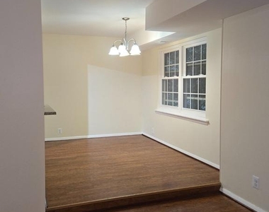 111 Donzen Drive - Photo Thumbnail 5
