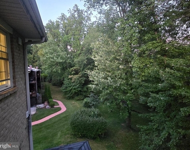 111 Donzen Drive - Photo Thumbnail 18