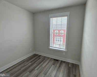 201 Pomegranate Lane - Photo Thumbnail 27