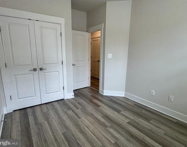 201 Pomegranate Lane - Photo Thumbnail 13