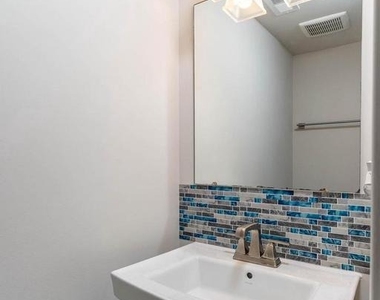 6021 Etterbeek Street - Photo Thumbnail 13