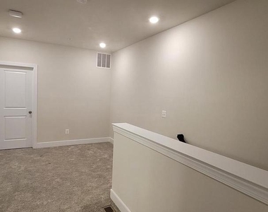 4940 Macdonough Pl - Photo Thumbnail 28