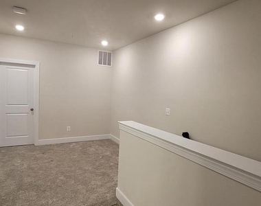 4940 Macdonough Pl - Photo Thumbnail 29