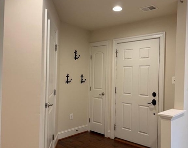 3579 Sprigg Street S - Photo Thumbnail 13