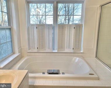 3776 Hope Commons Circle - Photo Thumbnail 31