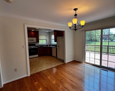 2653 Sandymount Road - Photo Thumbnail 16