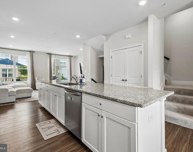 6941 Waterbury Place - Photo Thumbnail 1