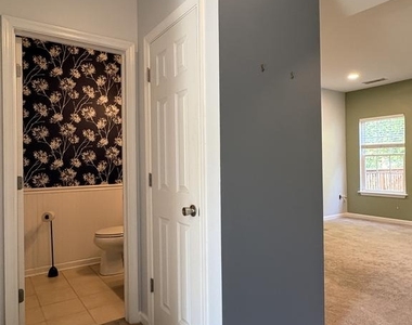 34 Augusta Loop - Photo Thumbnail 23