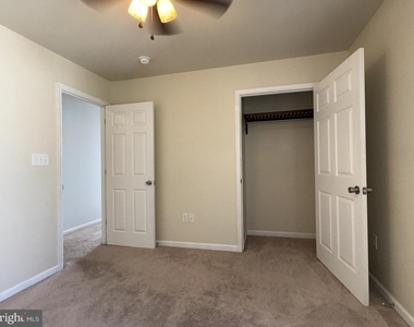 34 Augusta Loop - Photo Thumbnail 36