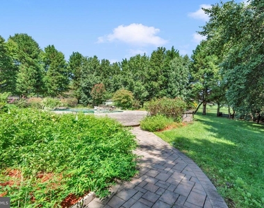 3355 Lancer Court - Photo Thumbnail 37