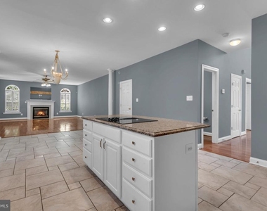 3355 Lancer Court - Photo Thumbnail 10