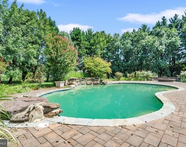 3355 Lancer Court - Photo Thumbnail 38