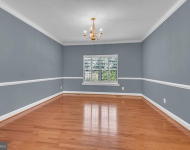 3355 Lancer Court - Photo Thumbnail 6