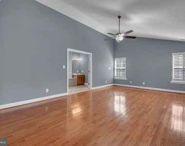 3355 Lancer Court - Photo Thumbnail 18