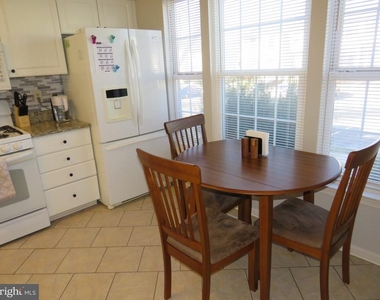 993 Joshua Tree Court - Photo Thumbnail 29