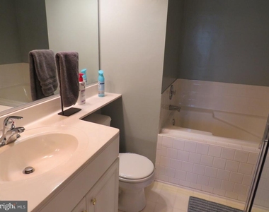 993 Joshua Tree Court - Photo Thumbnail 21